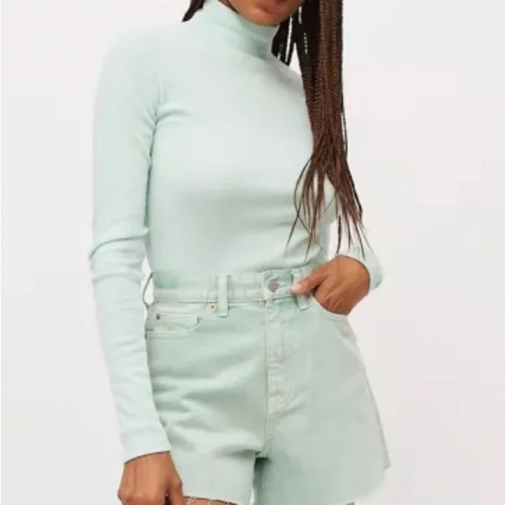 BDG Thin Cotton Turtleneck